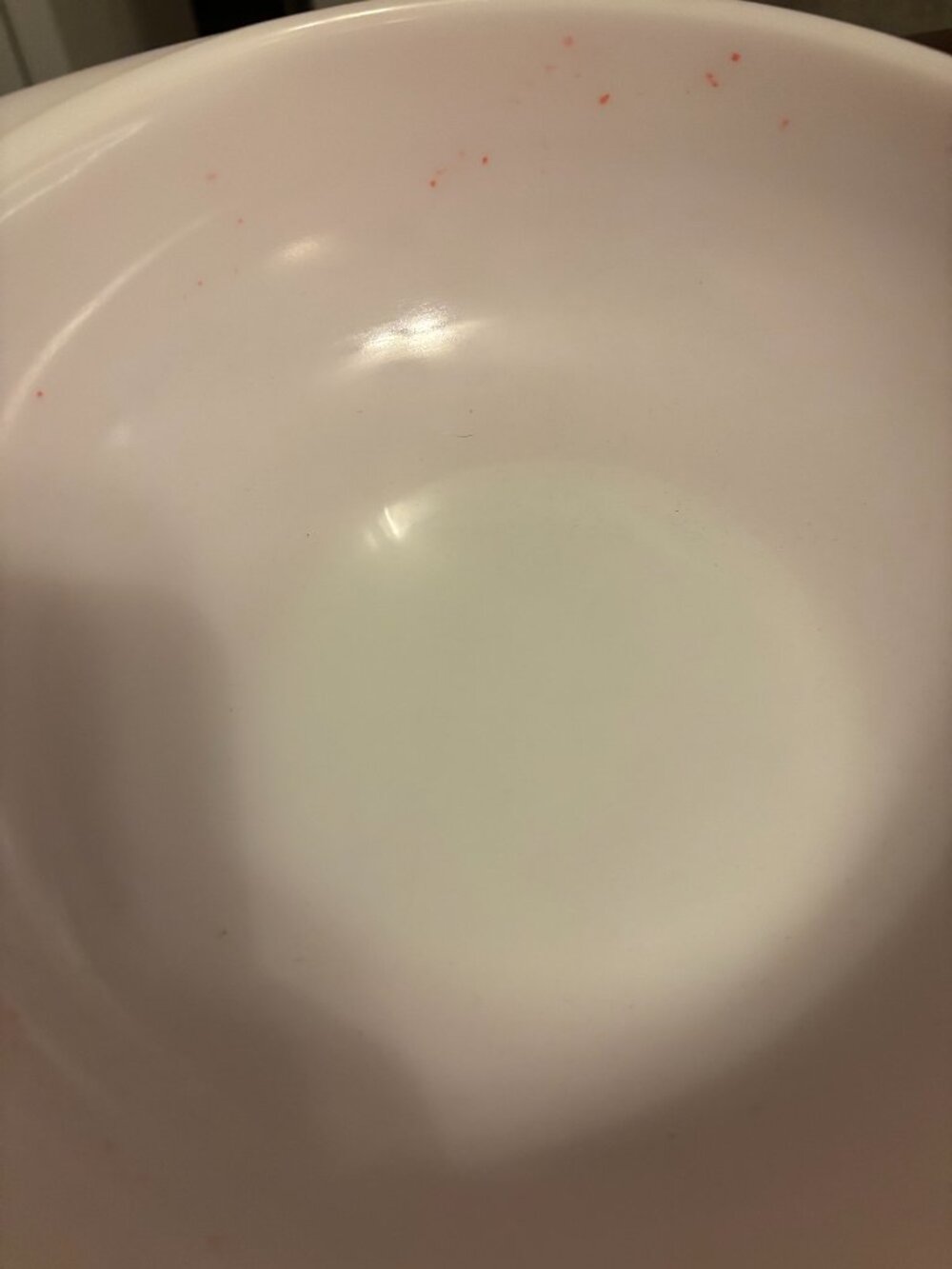 Vintage Pyrex 1950's 2-2.5 quart serving bowl in Flamingo Pink - Picture 4 of 5